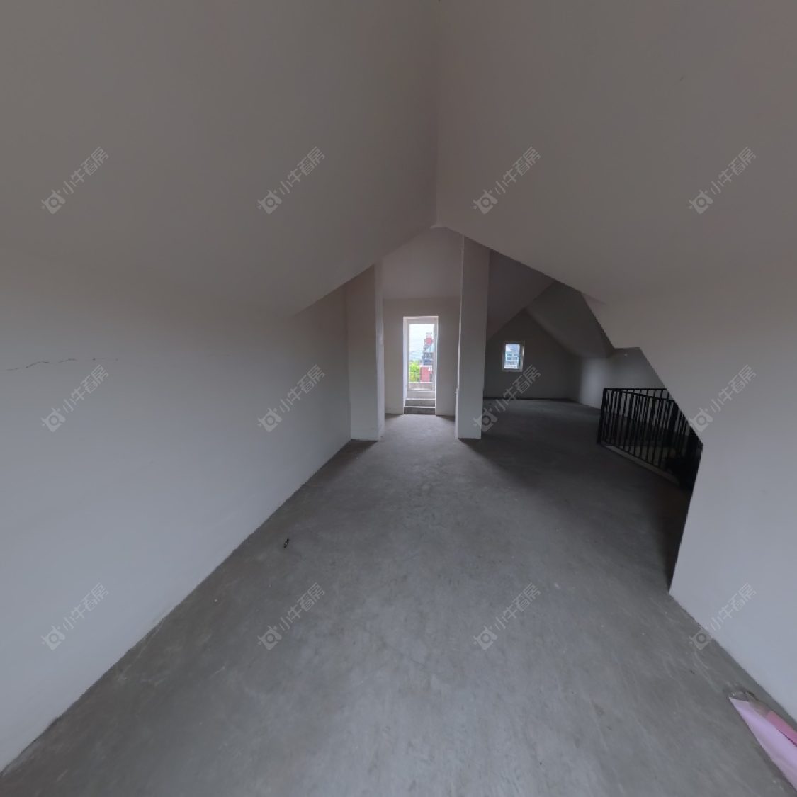 上海信达郡庭别墅区在售二手房源小区图_小牛看房