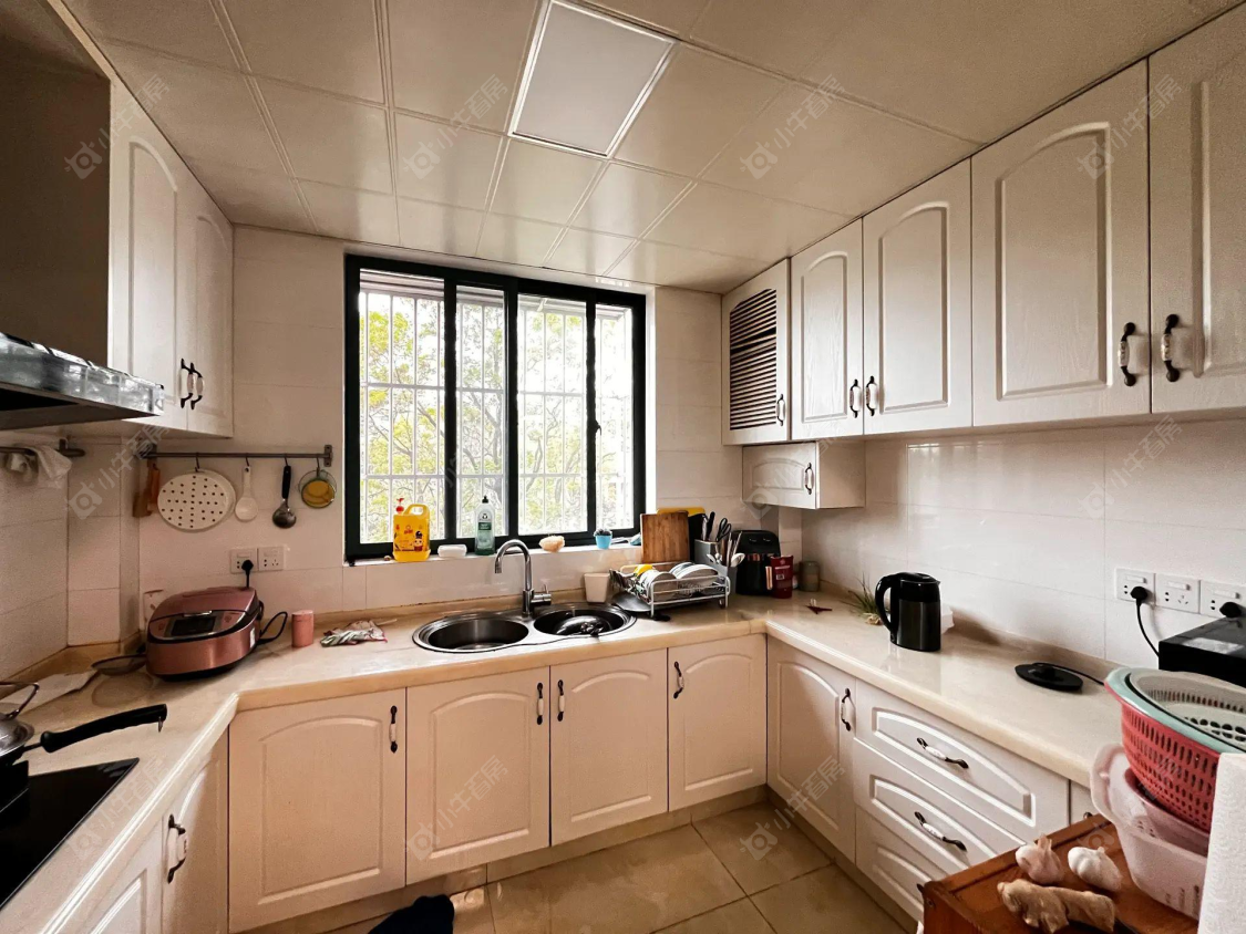 上海美兰湖颐景园在售二手房源小区图_小牛看房