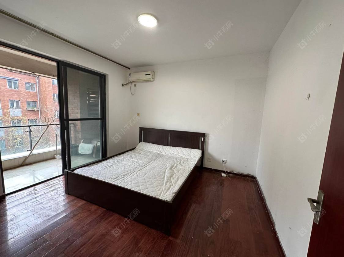 上海美兰湖岭域在售二手房源小区图_小牛看房