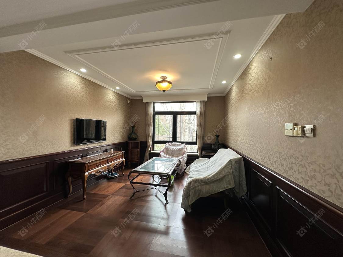 上海美兰湖花园别墅区在售二手房源小区图_小牛看房