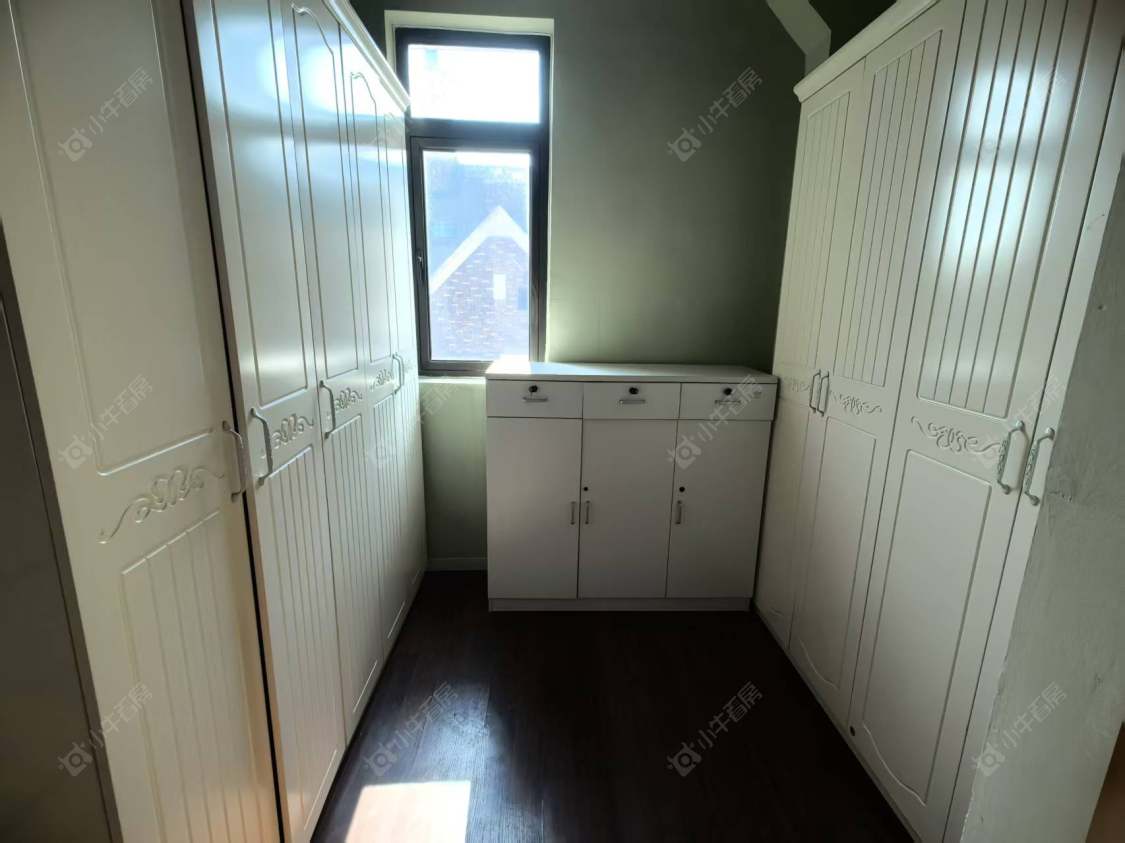 上海长泰东郊御园别墅区在租房源小区图_小牛看房