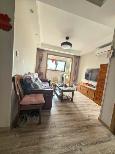 上海练祁佳城阳光嘉苑450弄2室2厅1卫在售二手房房源图片