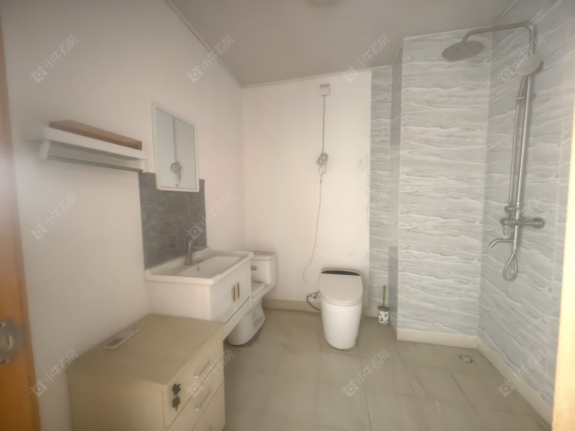 上海正荣国领在售二手房源小区图_小牛看房