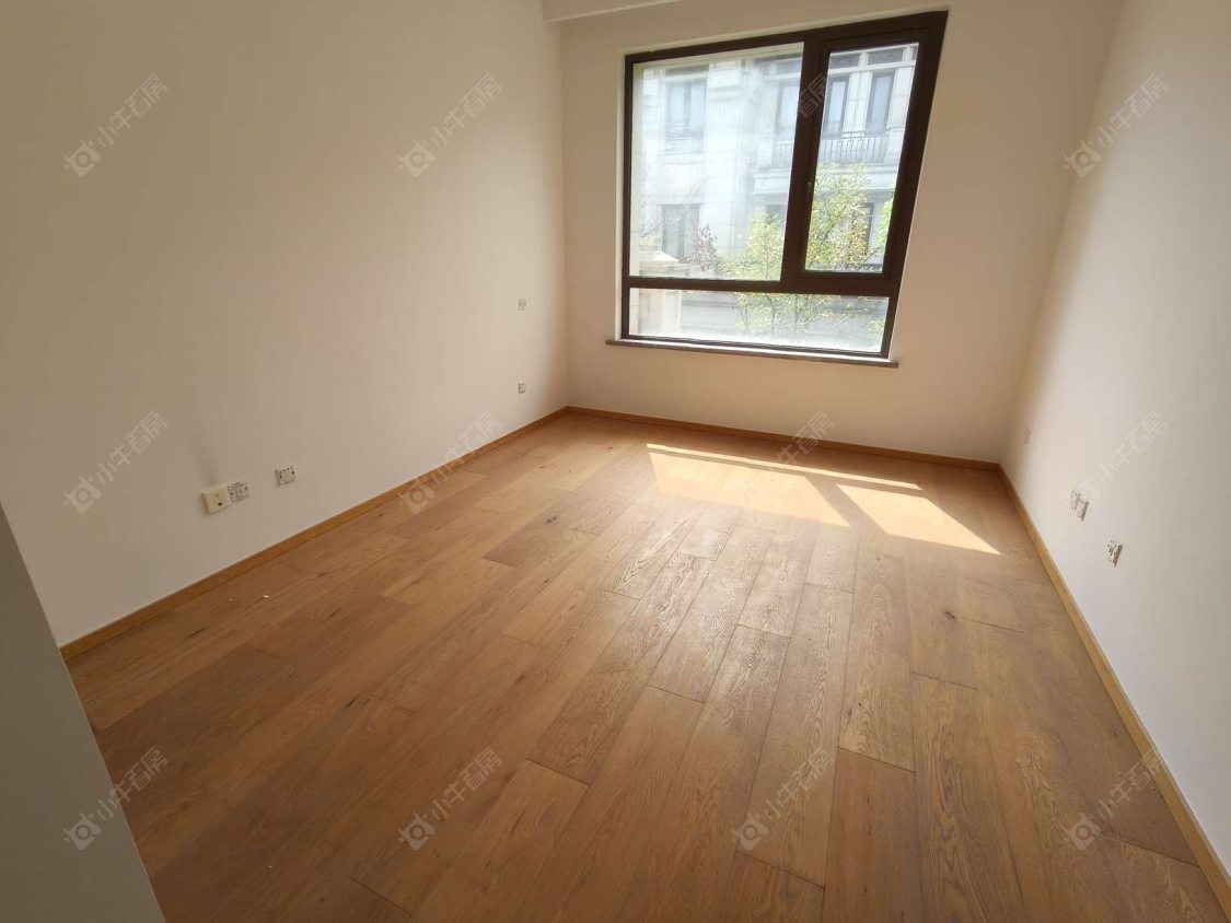 上海阳光城花满墅别墅区在售二手房源小区图_小牛看房