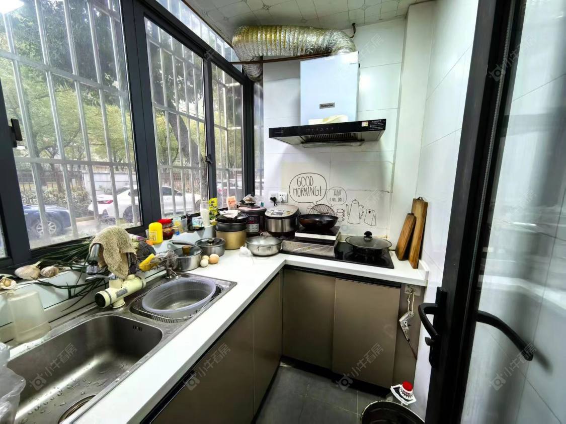 上海顺驰美兰湖在售二手房源小区图_小牛看房