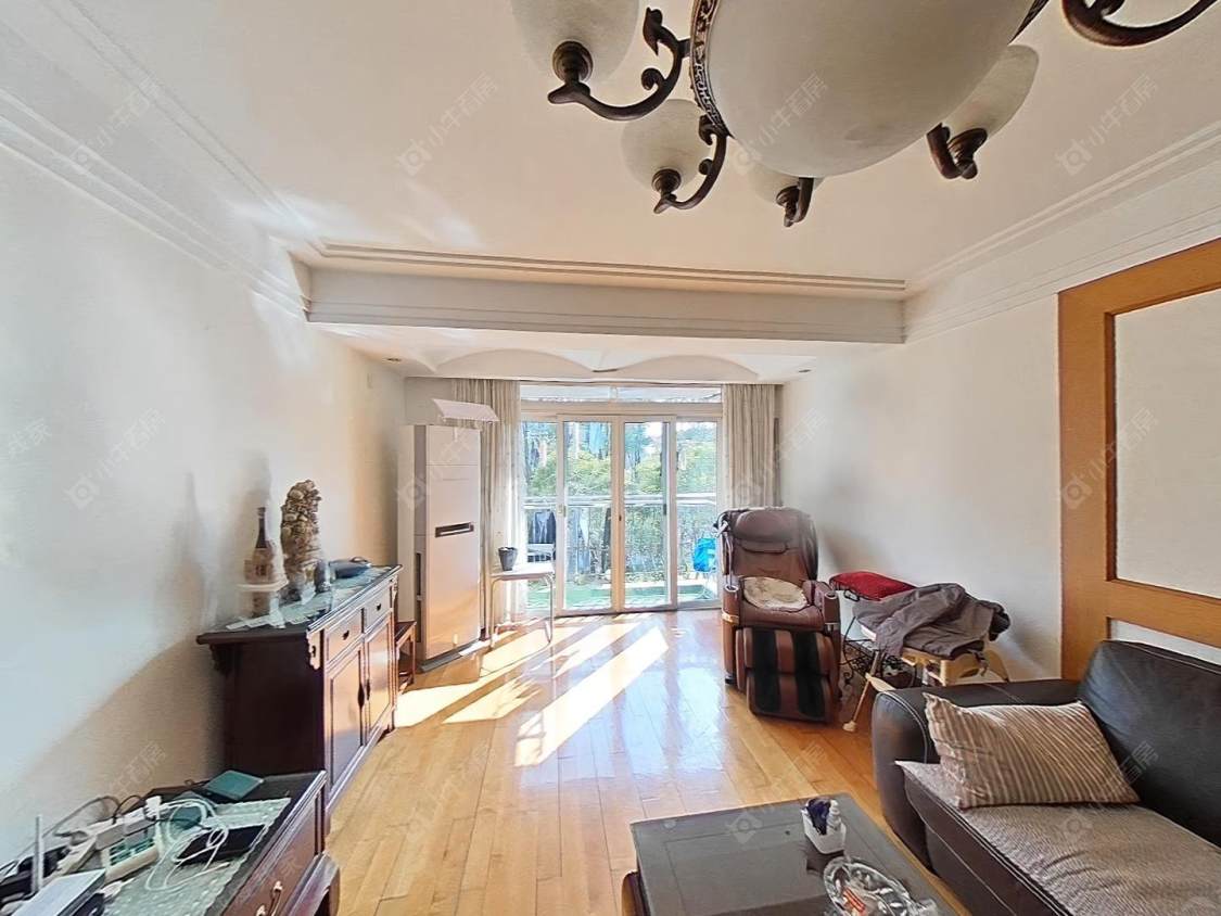 上海恒大星级公寓一期在售二手房源小区图_小牛看房