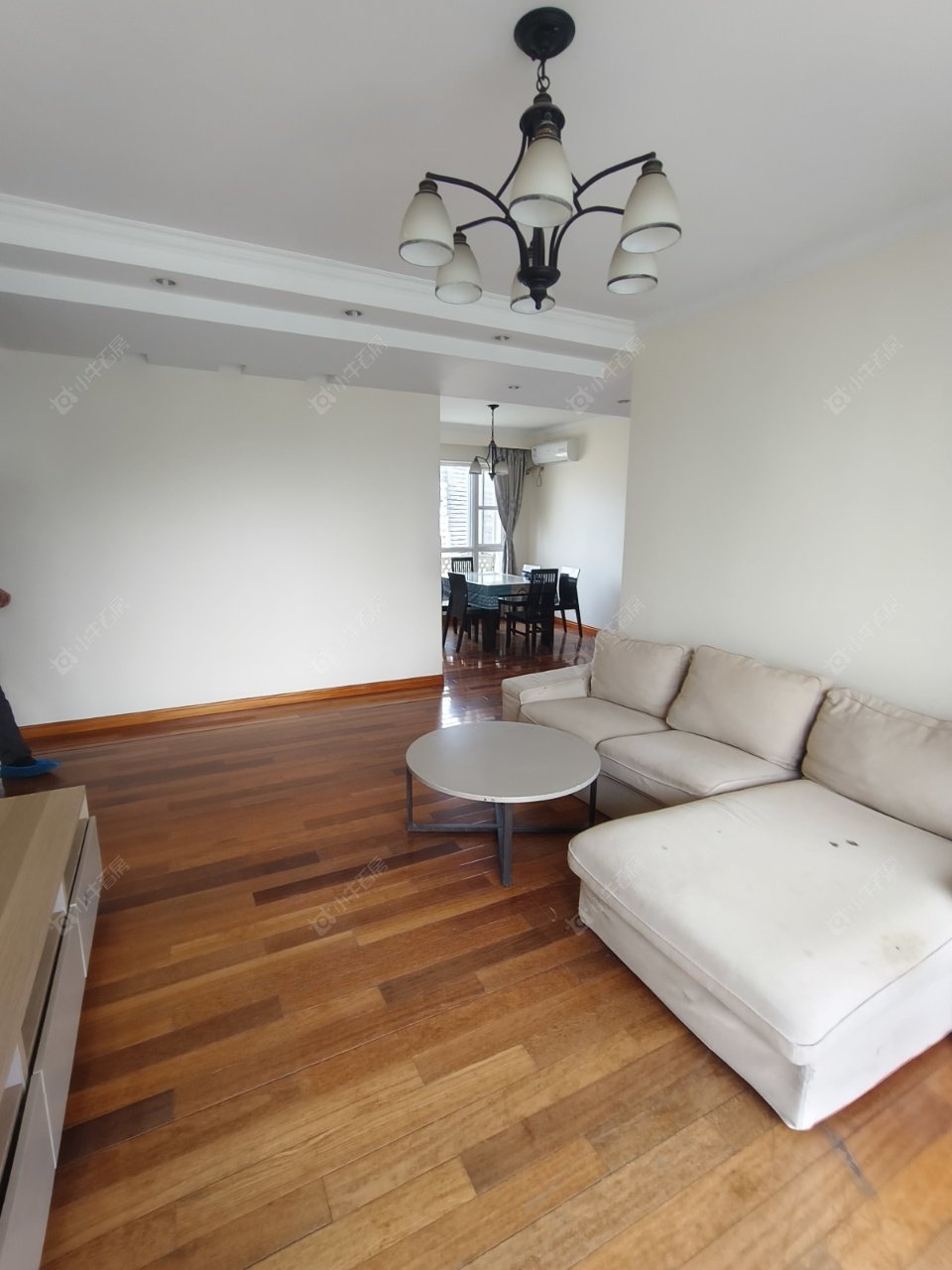 上海江临天下在售二手房源小区图_小牛看房