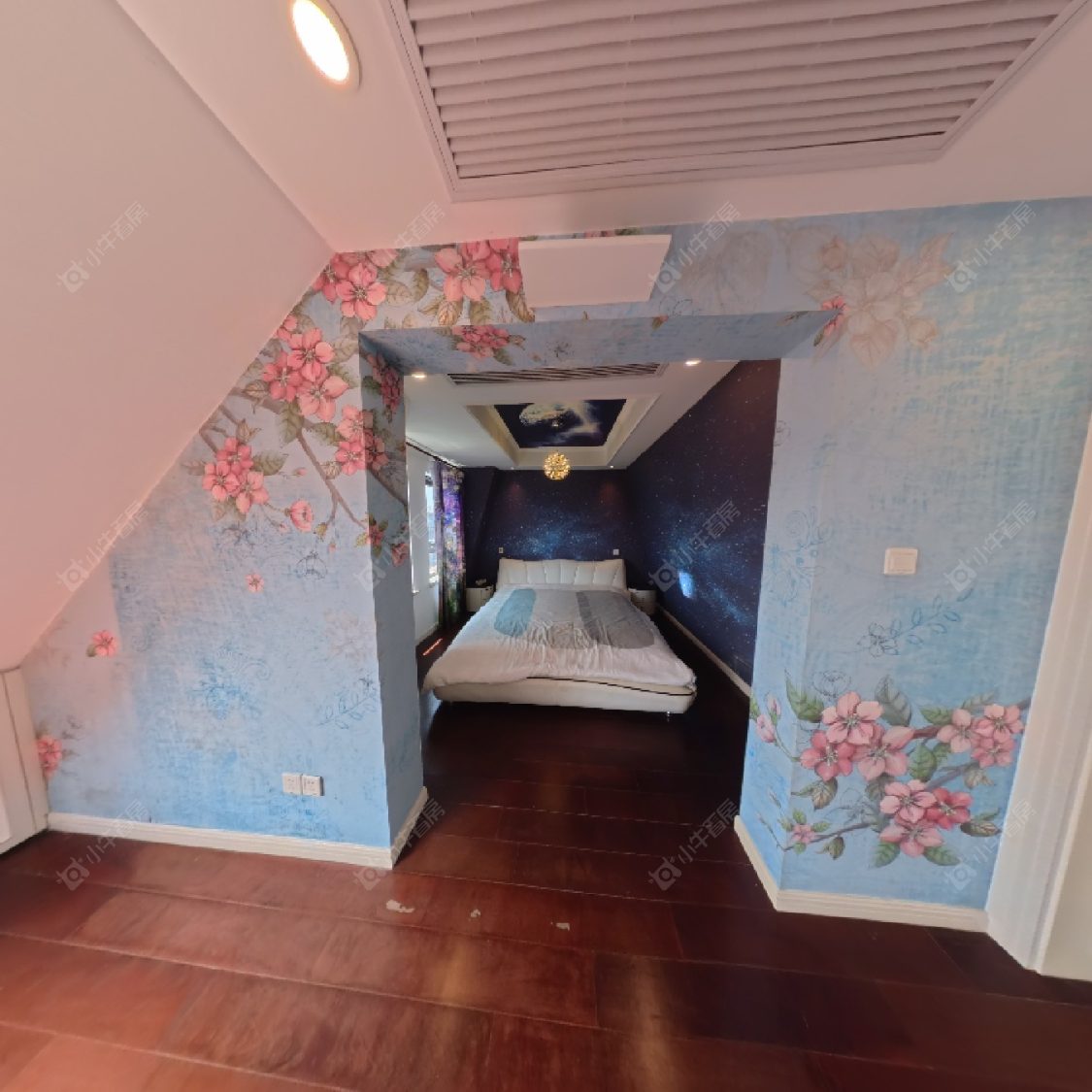 上海金地艺华年别墅区在售二手房源小区图_小牛看房