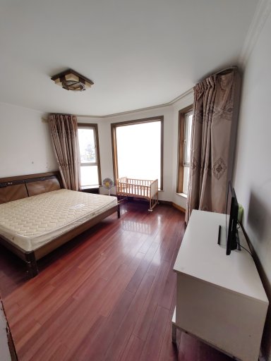 上海万科四季花城1166弄3室在售二手房房源图片