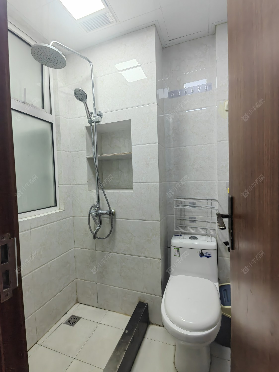 上海高安路9弄在售二手房源小区图_小牛看房