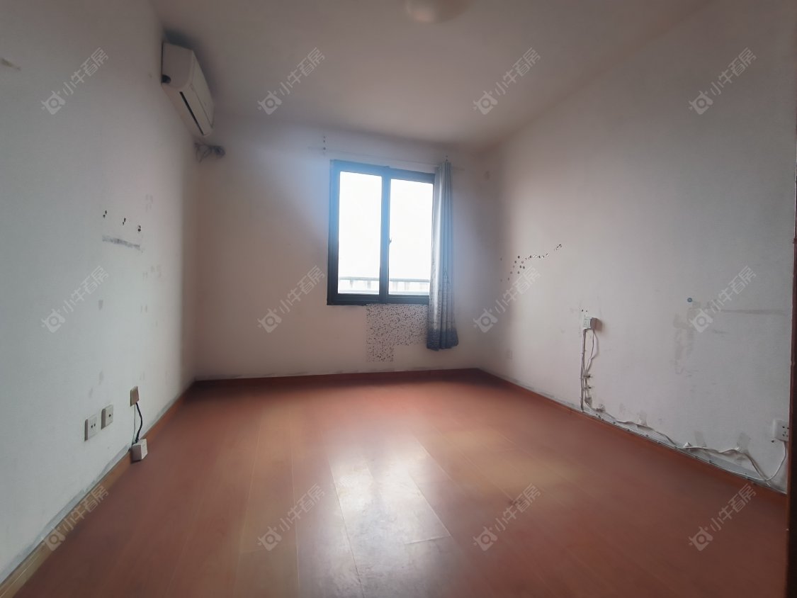 上海佘北家园梧桐苑在售二手房源小区图_小牛看房