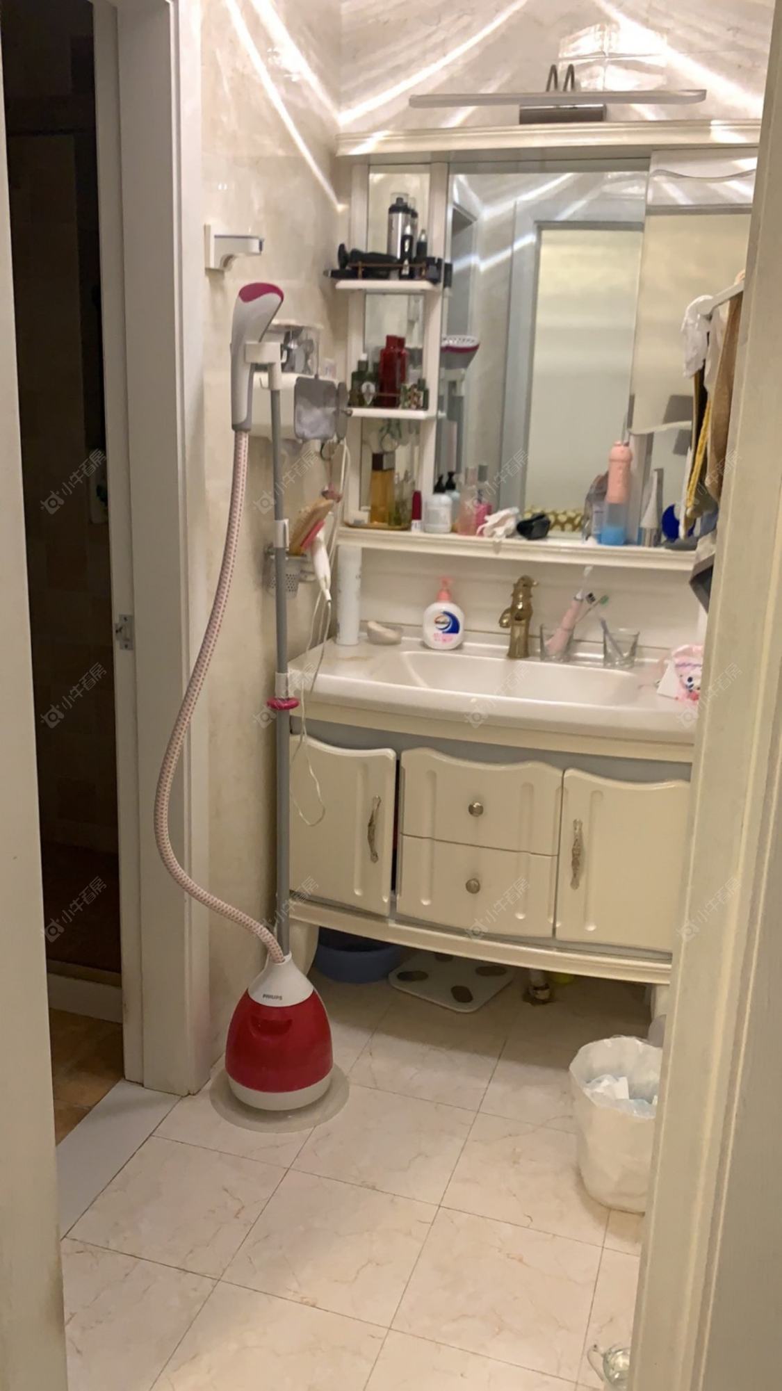 上海万业紫辰苑在售二手房源小区图_小牛看房