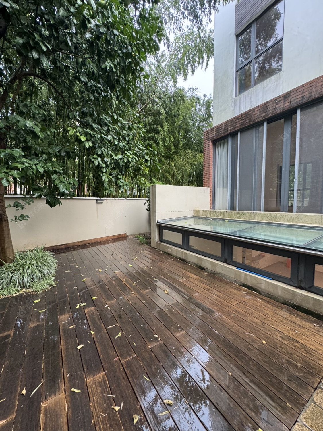 上海凯德林茵湖畔东区别墅区在售二手房源小区图_小牛看房