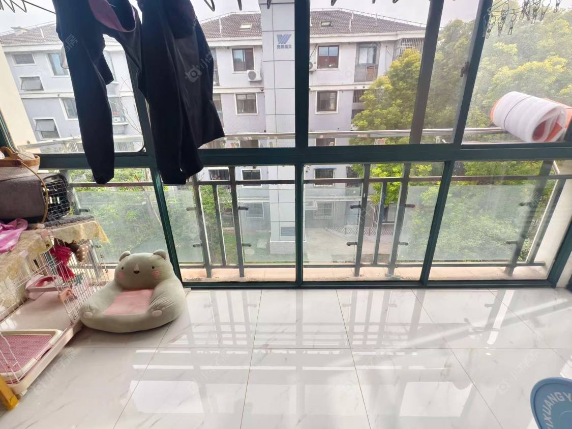 上海美兰湖颐景园在售二手房源小区图_小牛看房