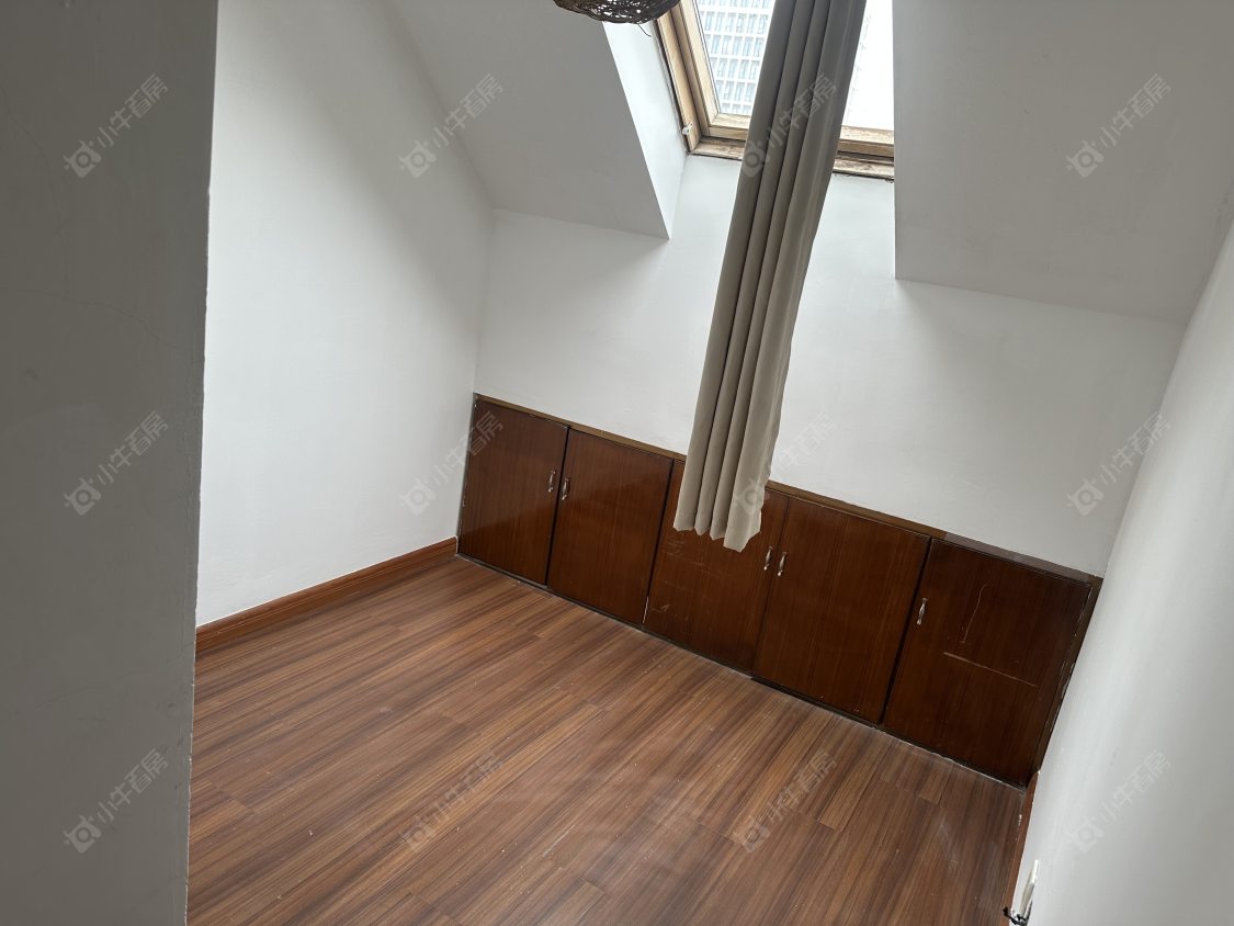 上海逸兴家园在售二手房源小区图_小牛看房