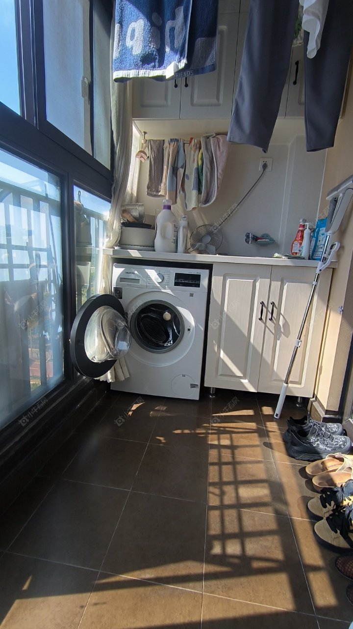 上海万科金域华府在售二手房源小区图_小牛看房