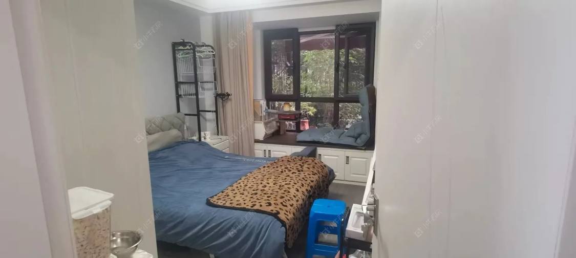 上海万业紫辰苑在售二手房源小区图_小牛看房