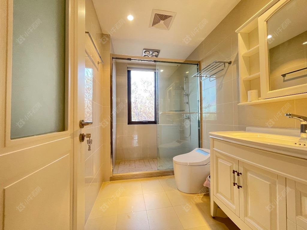 上海中骏雍景湾西区在售二手房源小区图_小牛看房