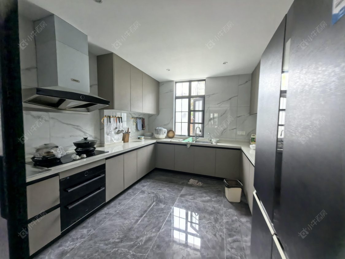 上海远洋鸿郡在售二手房源小区图_小牛看房