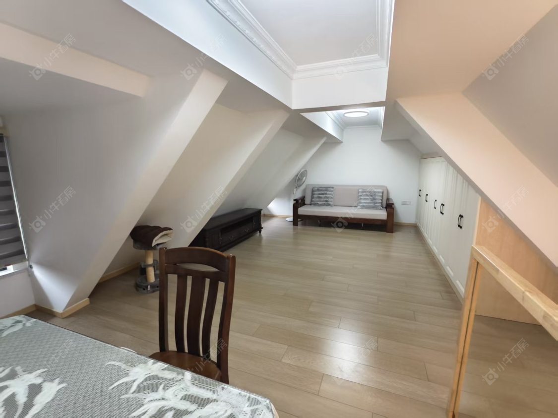 上海云麓之城在售二手房源小区图_小牛看房