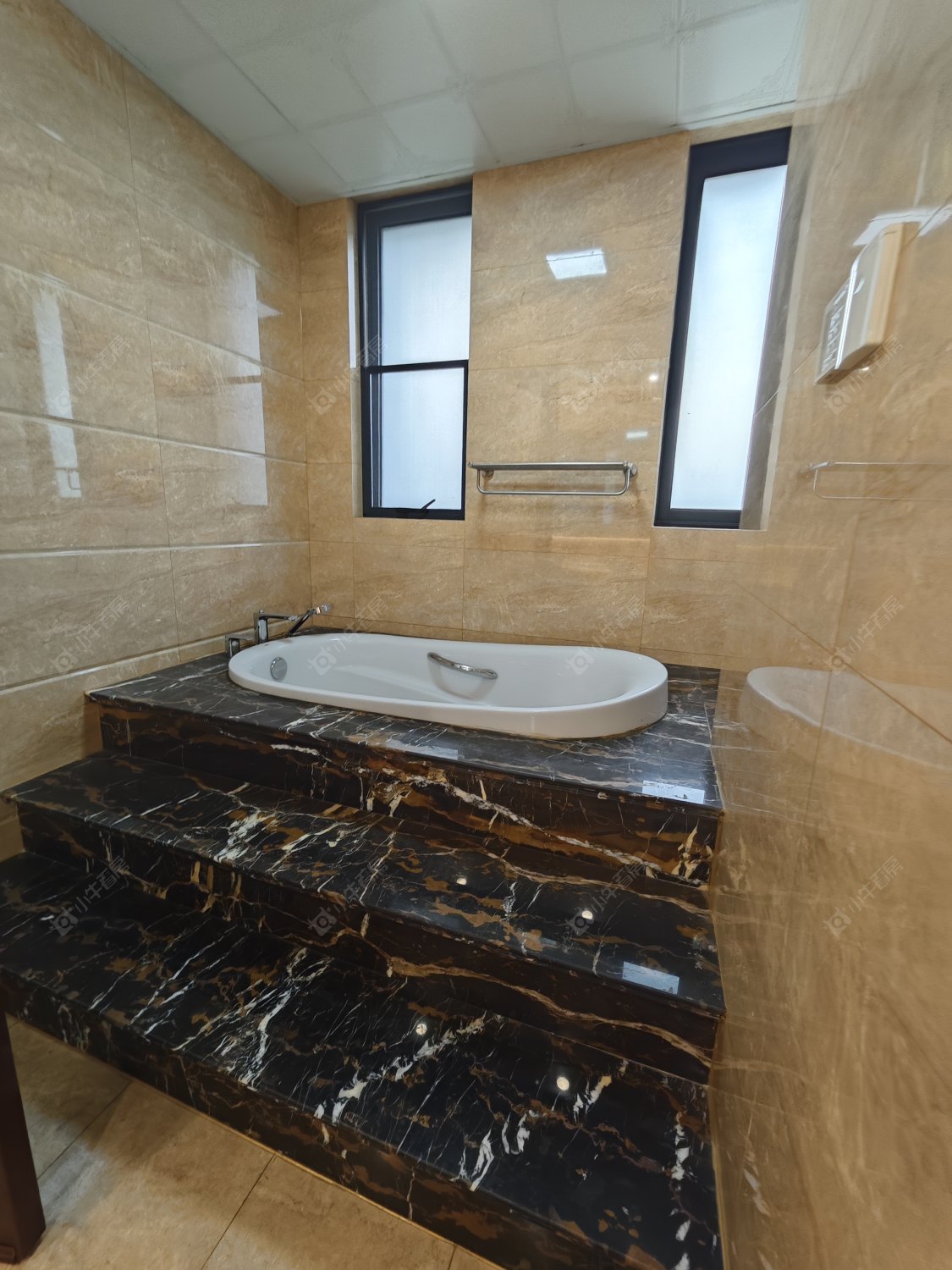 上海绿地观邸238弄在售二手房源小区图_小牛看房