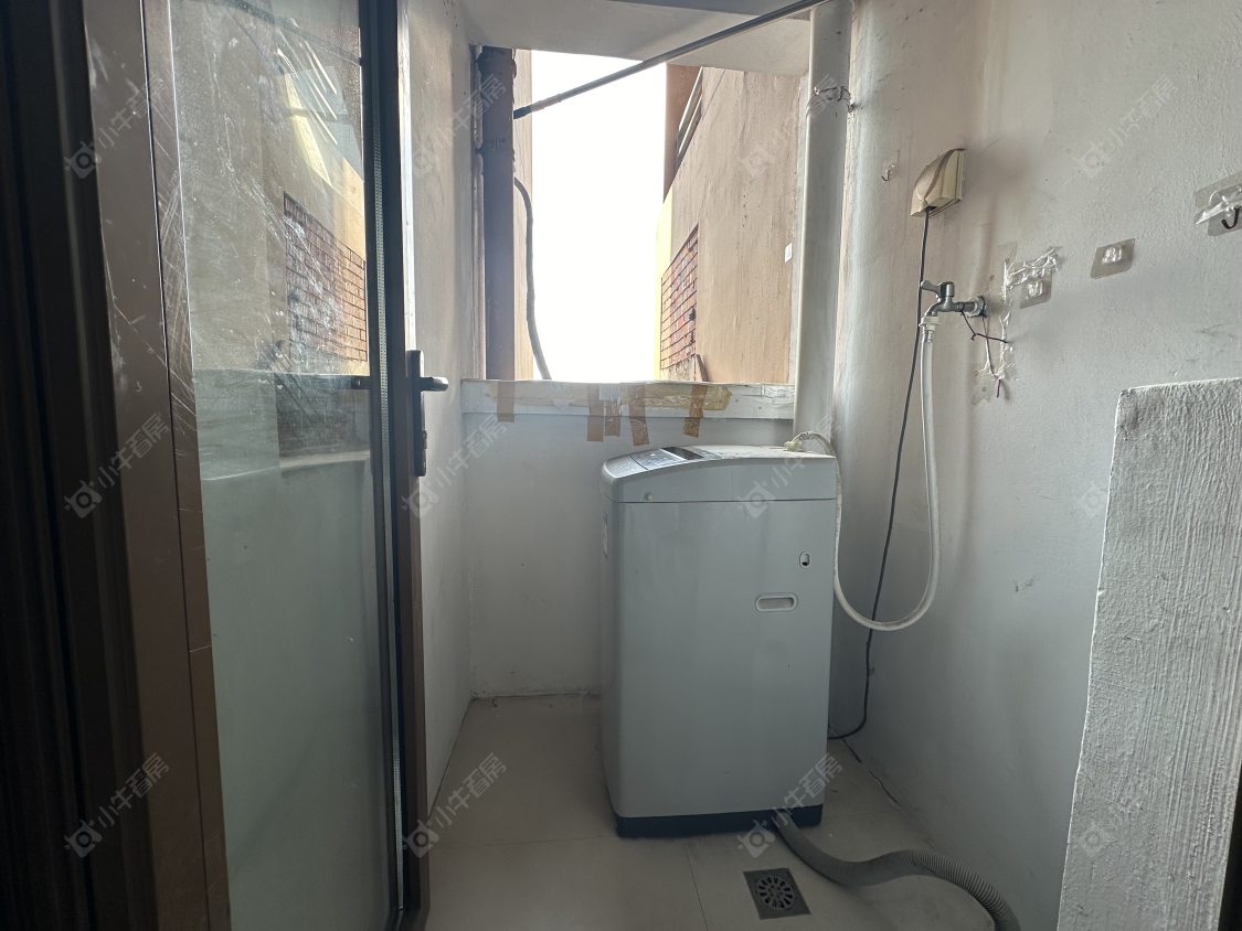 上海佘北家园紫鹃苑在售二手房源小区图_小牛看房