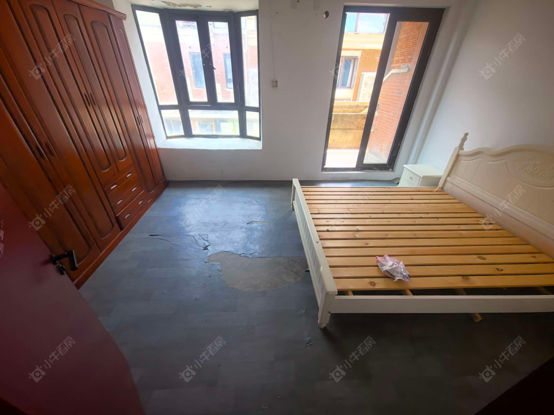 上海绿地海域笙晖别墅区在售二手房源小区图_小牛看房