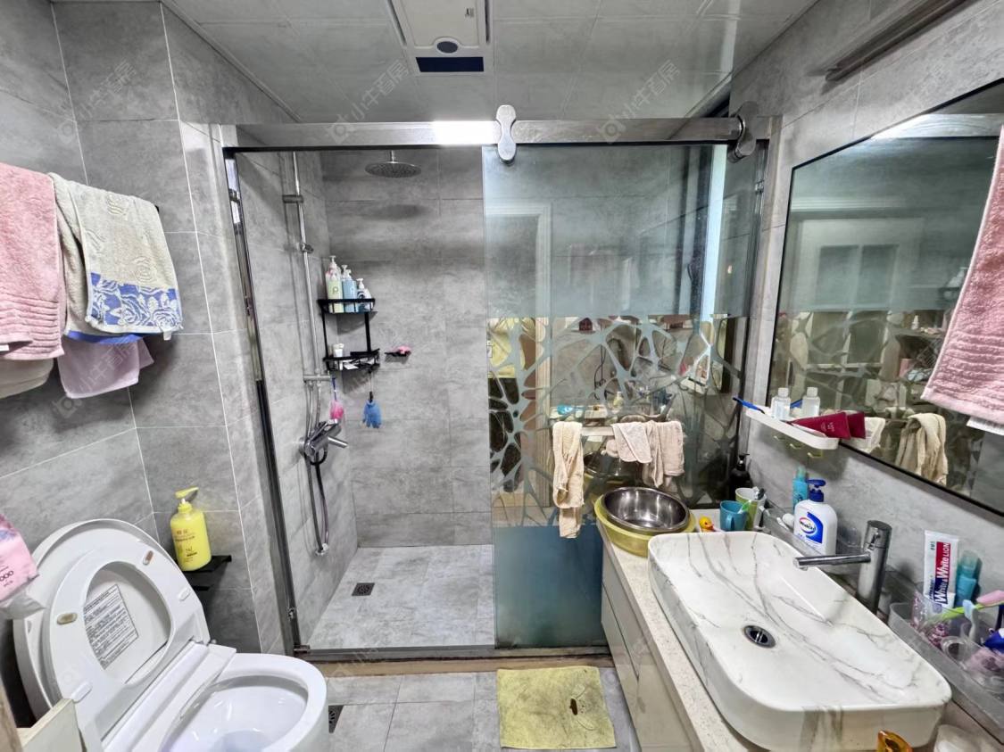 上海美兰湖颐景园在售二手房源小区图_小牛看房