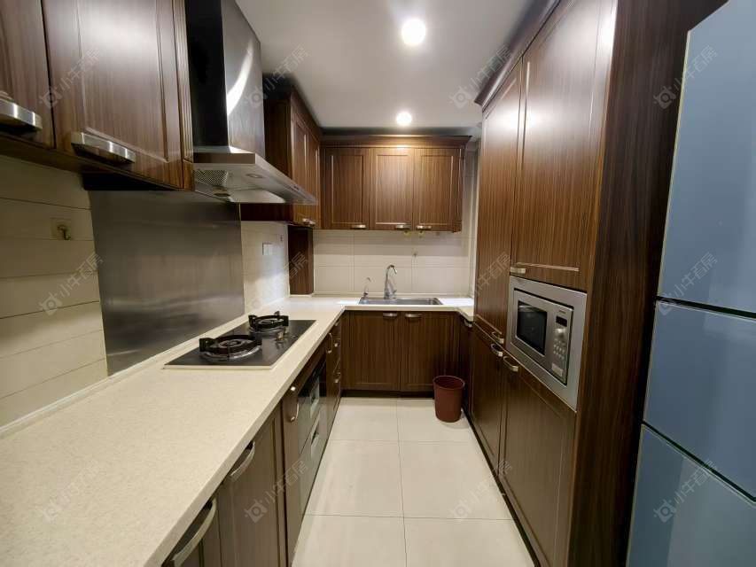 上海万科四季花城111弄别墅区在售二手房源小区图_小牛看房