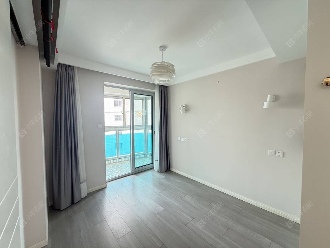 上海电影华苑在售二手房源_小牛看房