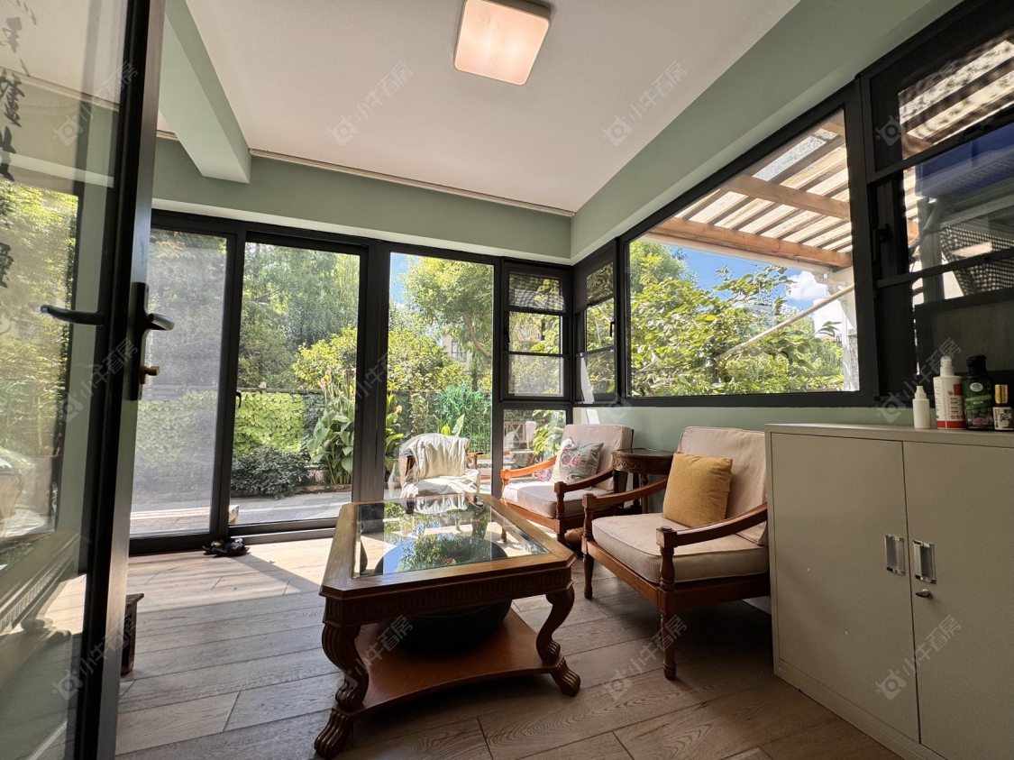 上海凯德林茵湖畔东区在售二手房源小区图_小牛看房