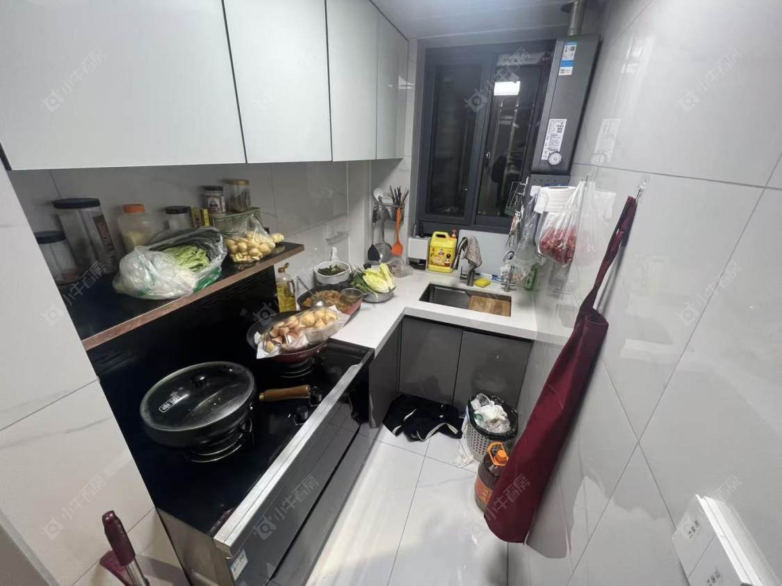 上海六里二村在售二手房源小区图_小牛看房