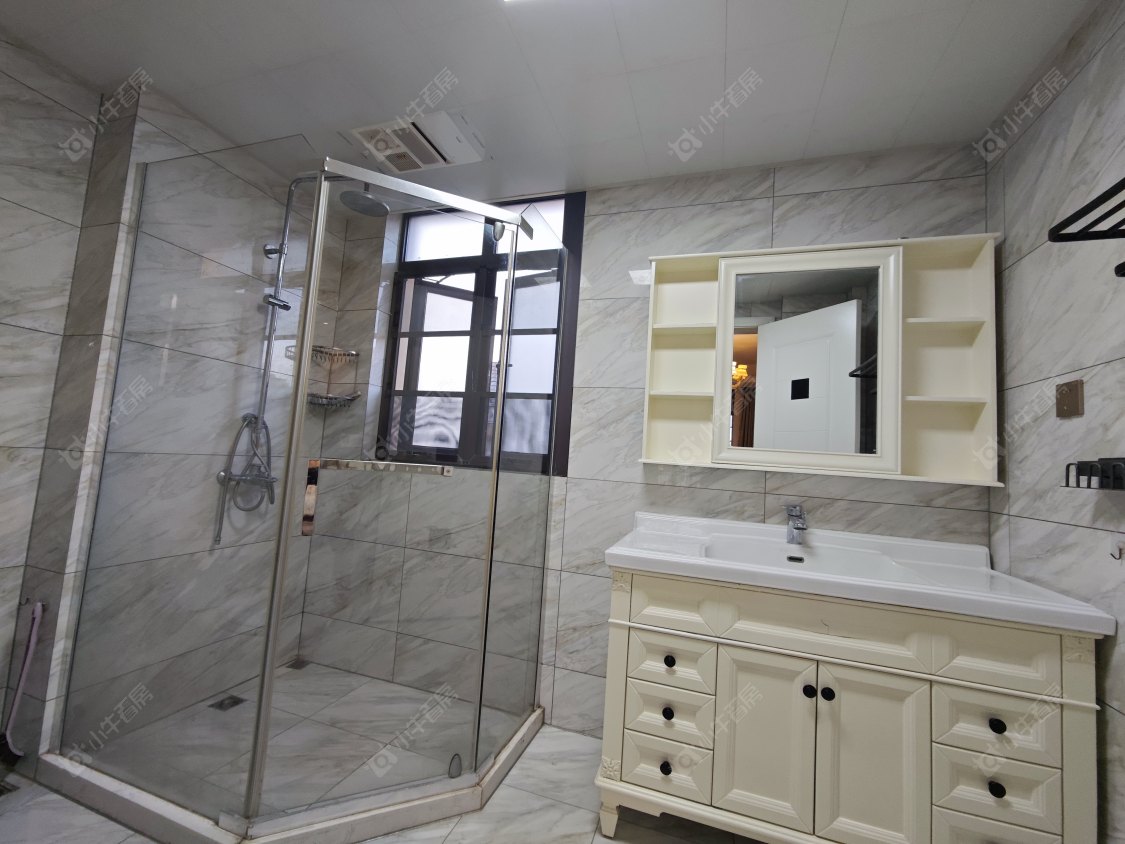 上海长泰东郊御园别墅区在租房源小区图_小牛看房