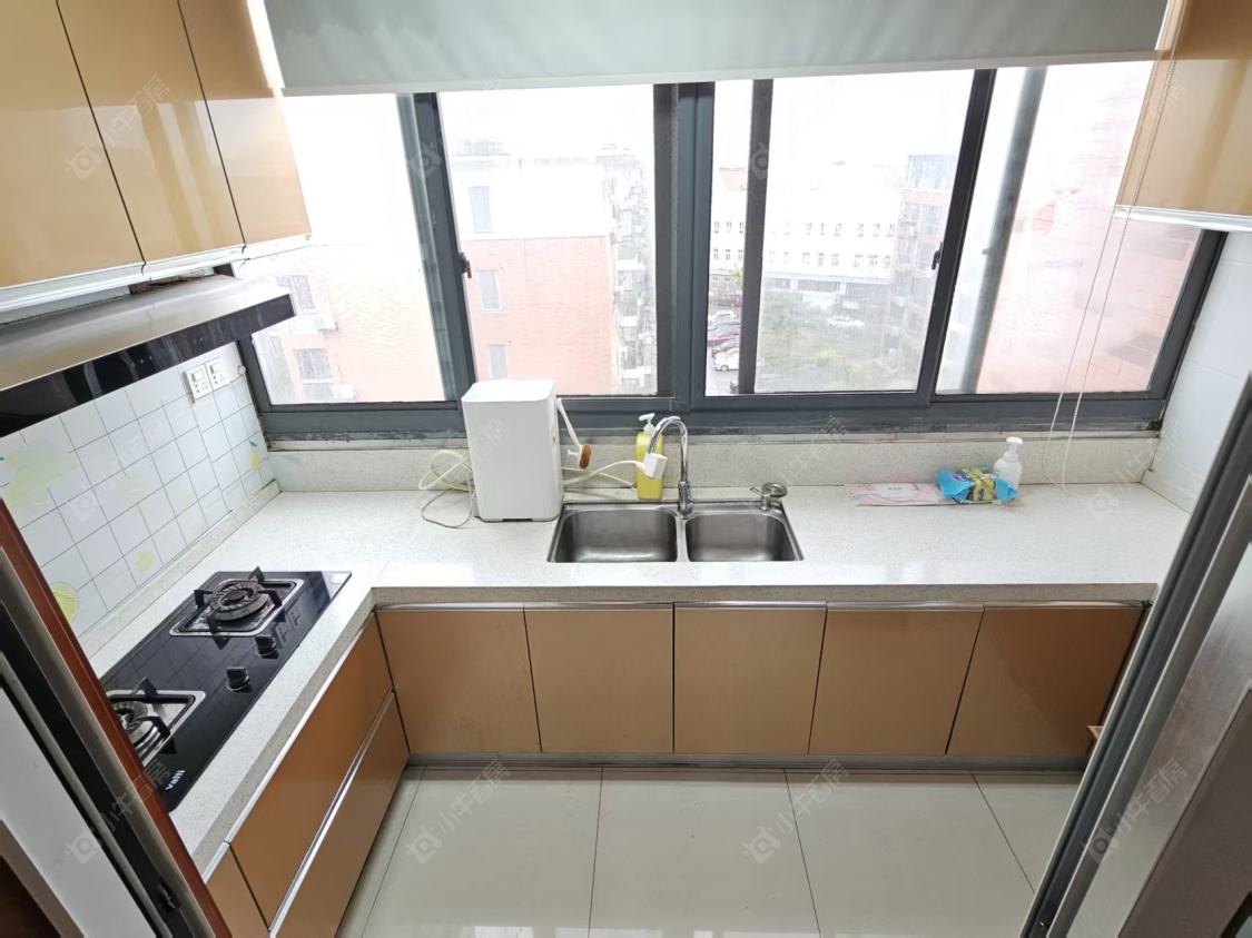 上海高桥新城紫薇和苑在租房源小区图_小牛看房