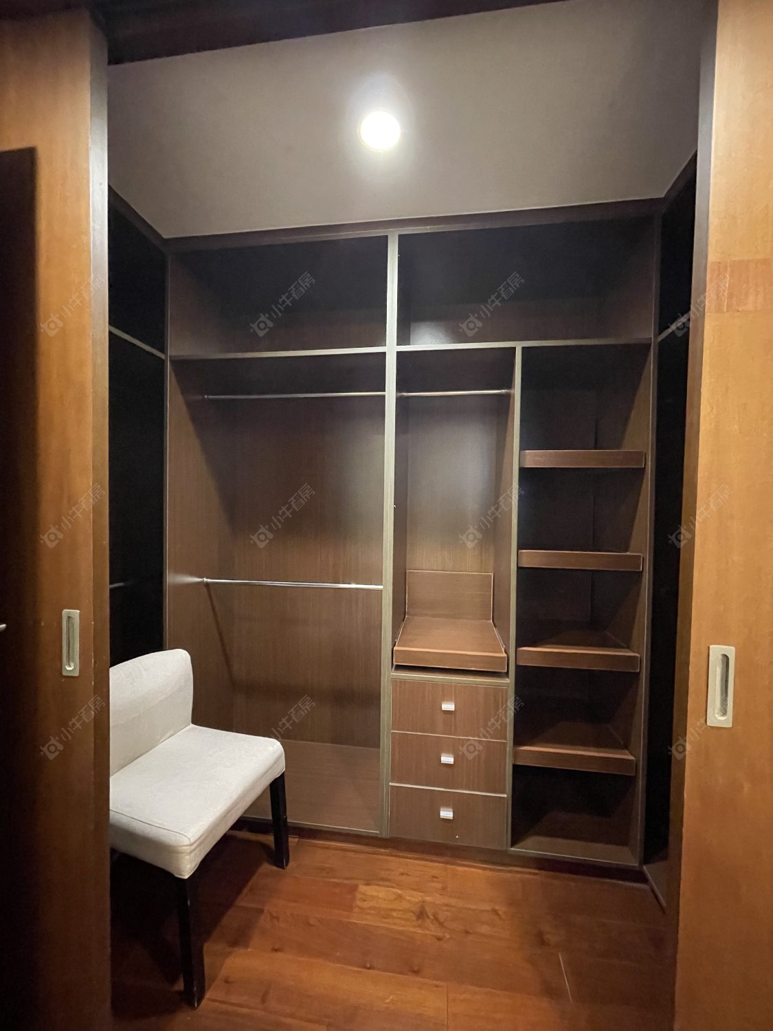 上海凯德林茵湖畔东区在售二手房源小区图_小牛看房