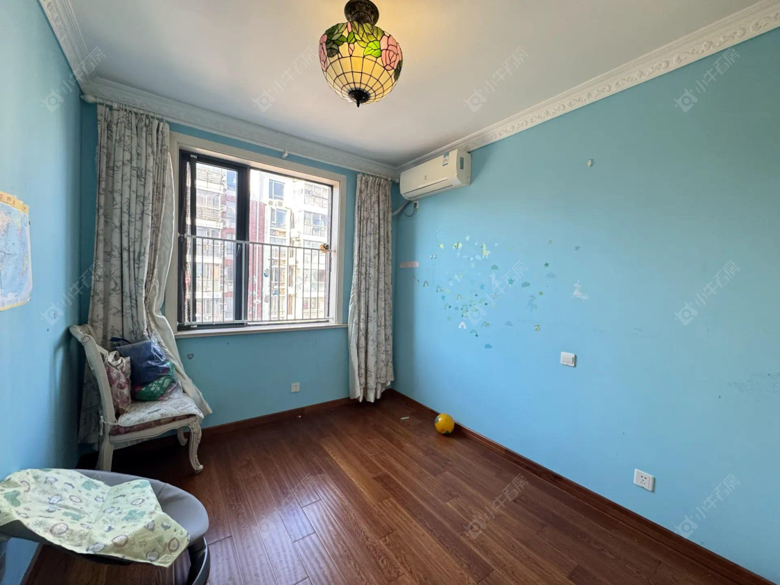 上海顺驰美兰湖在售二手房源小区图_小牛看房