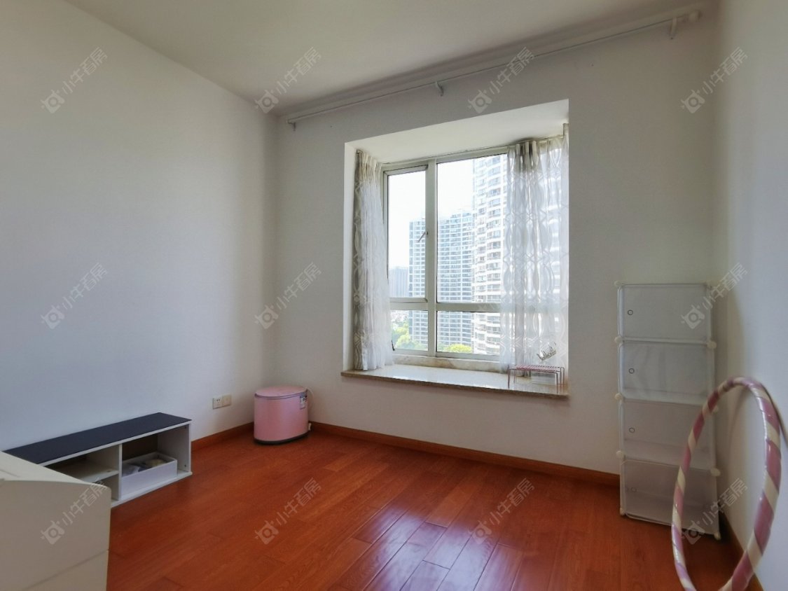 上海陆家嘴国际华城在租房源小区图_小牛看房