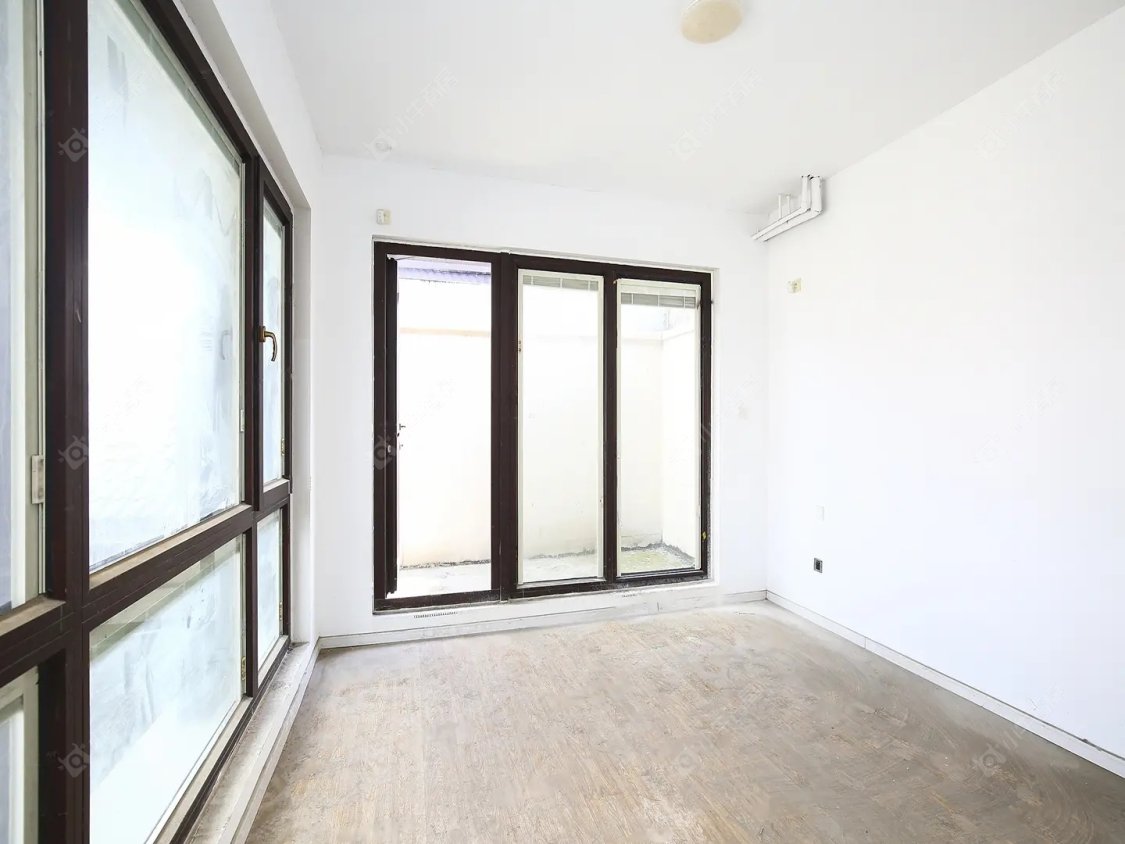 上海信达泰禾上海院子别墅区在售二手房源小区图_小牛看房