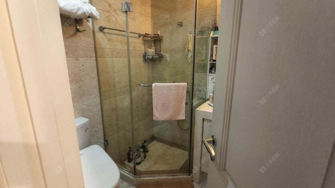 上海万科琥珀臻园别墅区在售二手房源小区图_小牛看房