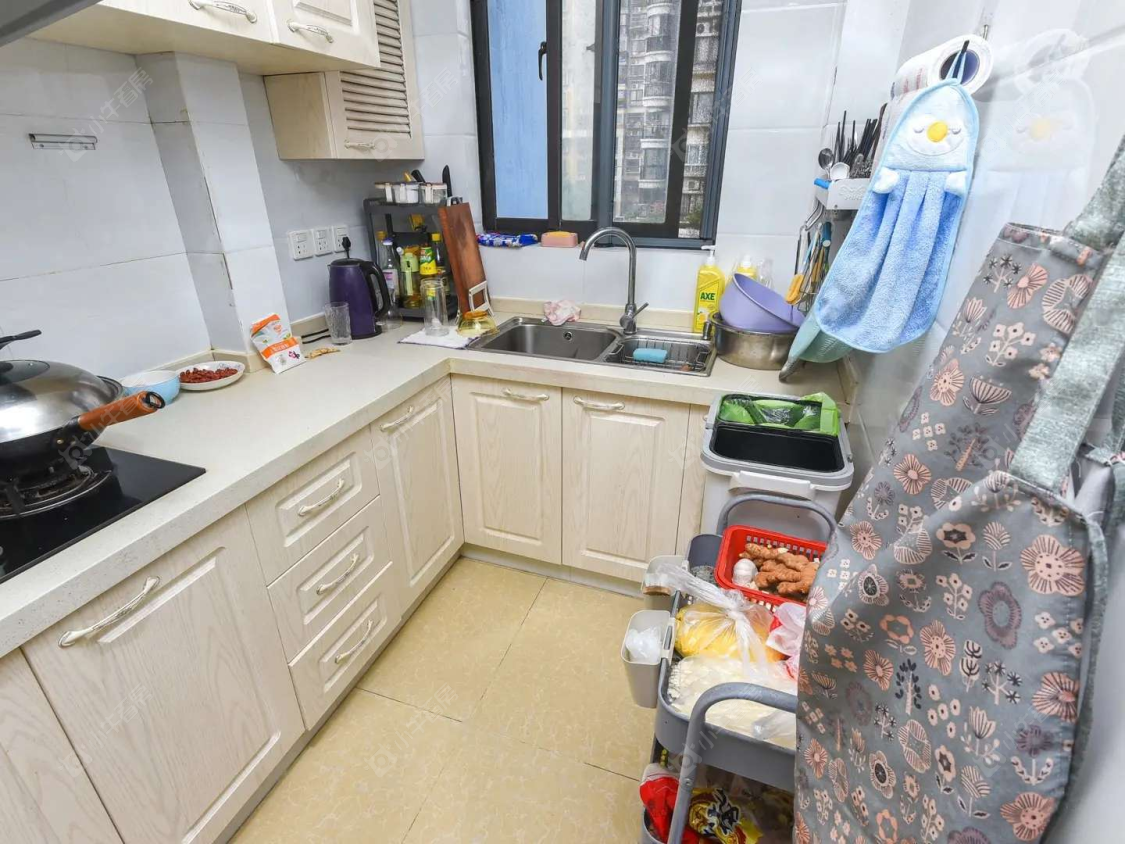 上海菊泉新城爱建顾园东区在售二手房源小区图_小牛看房