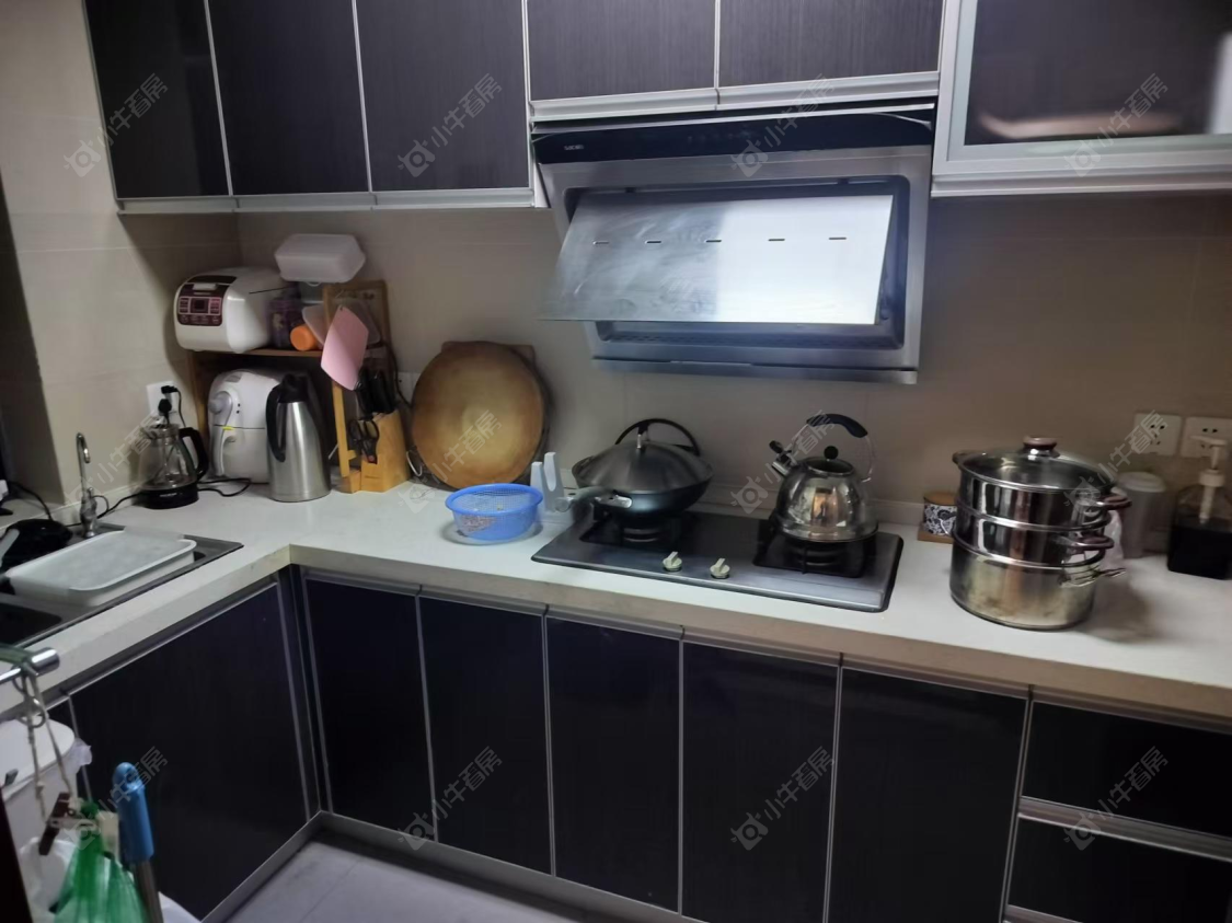 上海顺驰美兰湖在售二手房源小区图_小牛看房