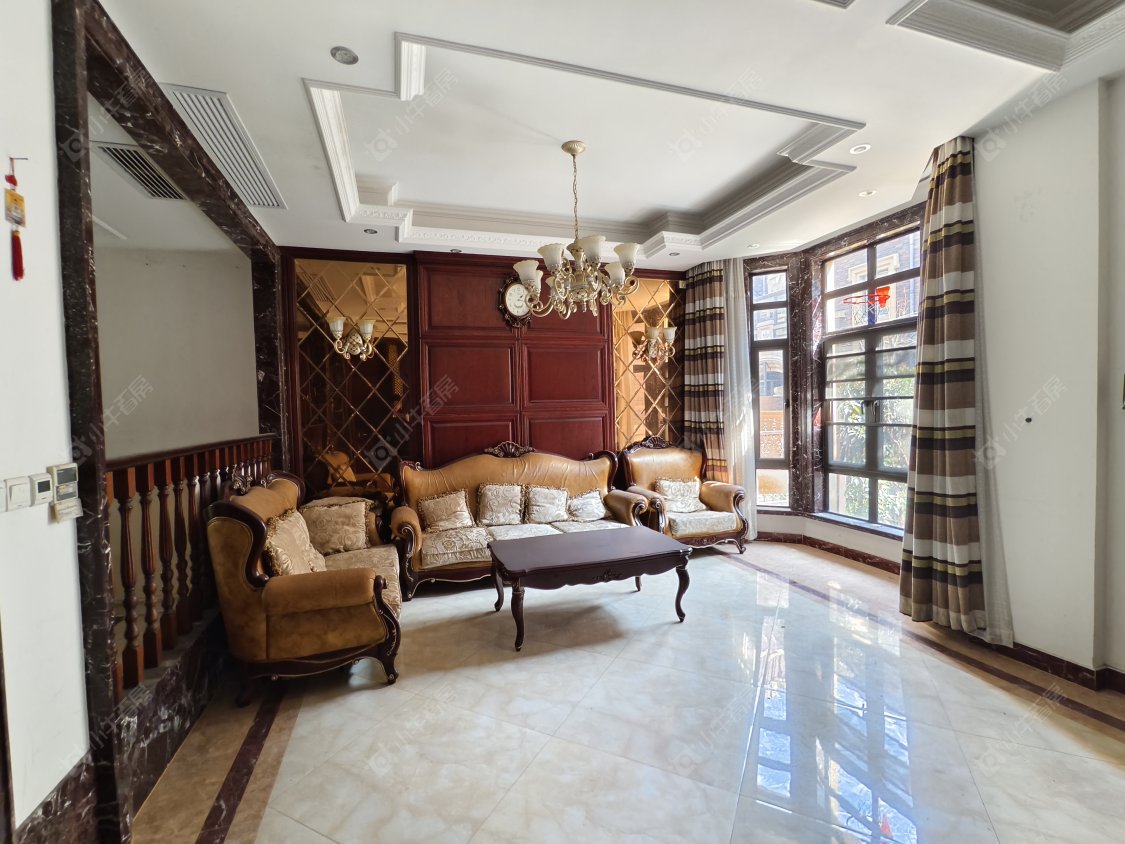 上海长泰东郊御园别墅区在售二手房源小区图_小牛看房