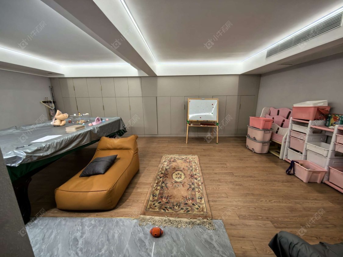 上海璟储新和湾别墅区在售二手房源小区图_小牛看房