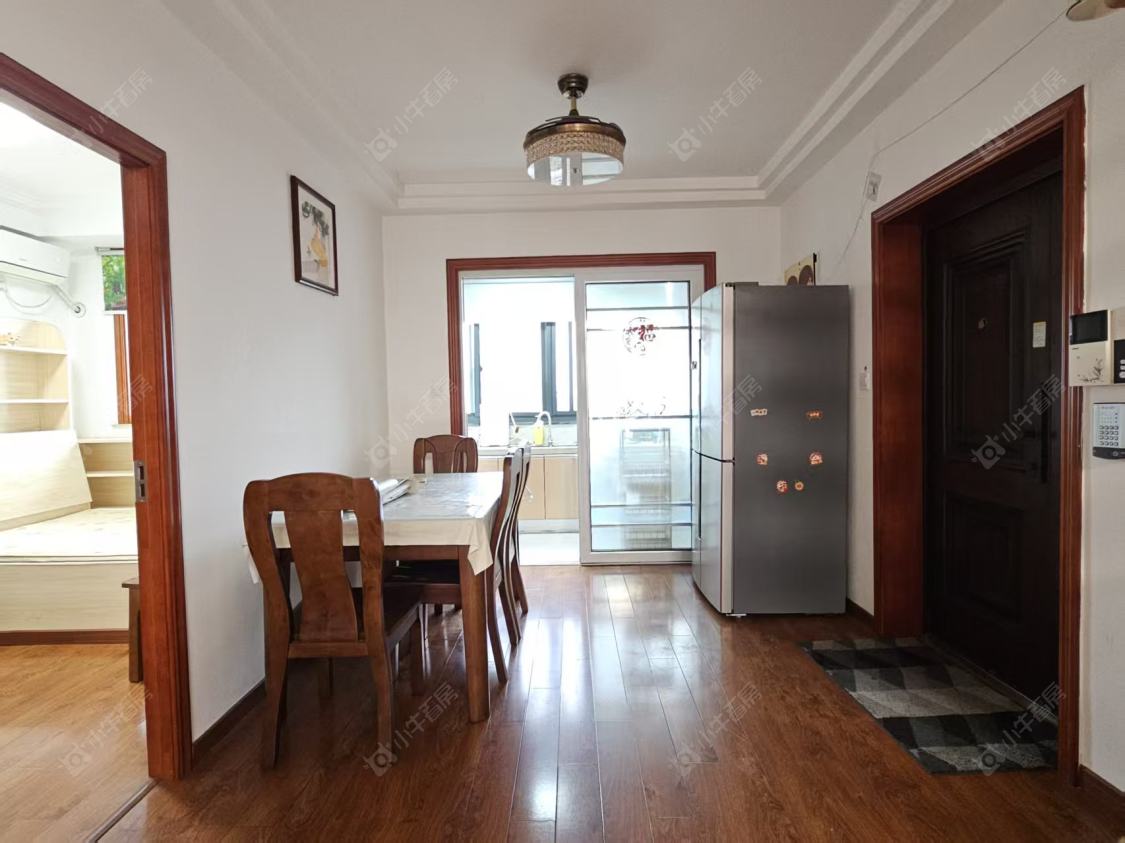 上海高桥新城紫薇和苑在租房源小区图_小牛看房