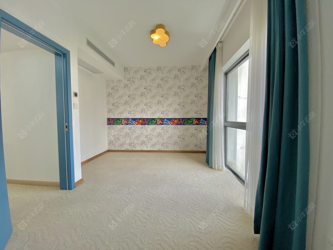 上海凯德林茵湖畔东区别墅区在售二手房源小区图_小牛看房