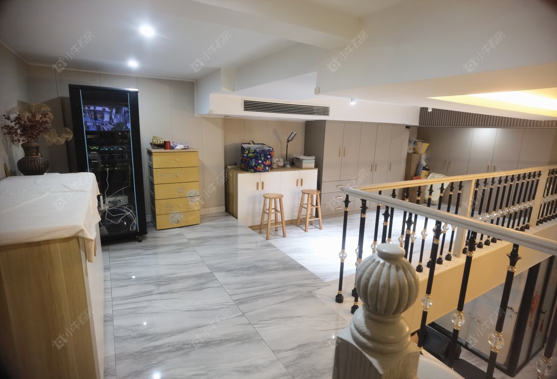 上海中海云麓里在售二手房源小区图_小牛看房