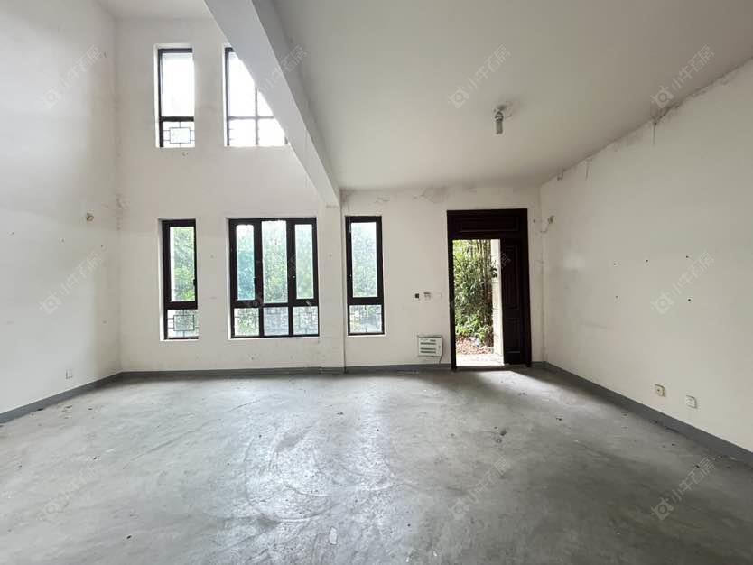 上海中信泰富朱家角新城鸿玺郡北区999弄在售二手房源小区图_小牛看房