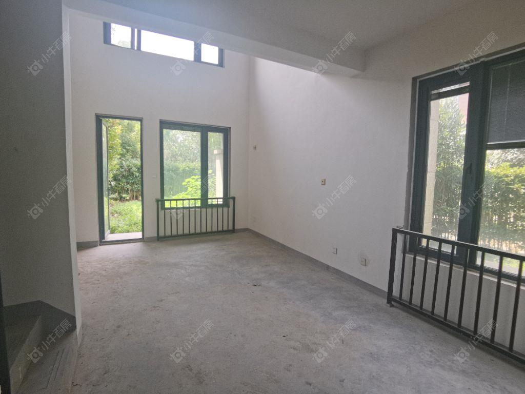 上海海上湾鹭居别墅区在售二手房源小区图_小牛看房