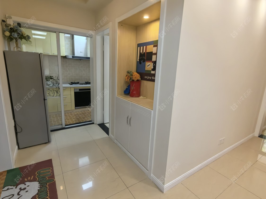 上海逸皓华庭公寓在售二手房源小区图_小牛看房