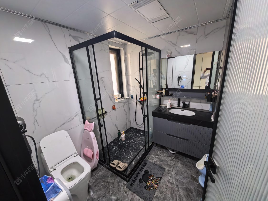 上海万科四季花城111弄在售二手房源小区图_小牛看房